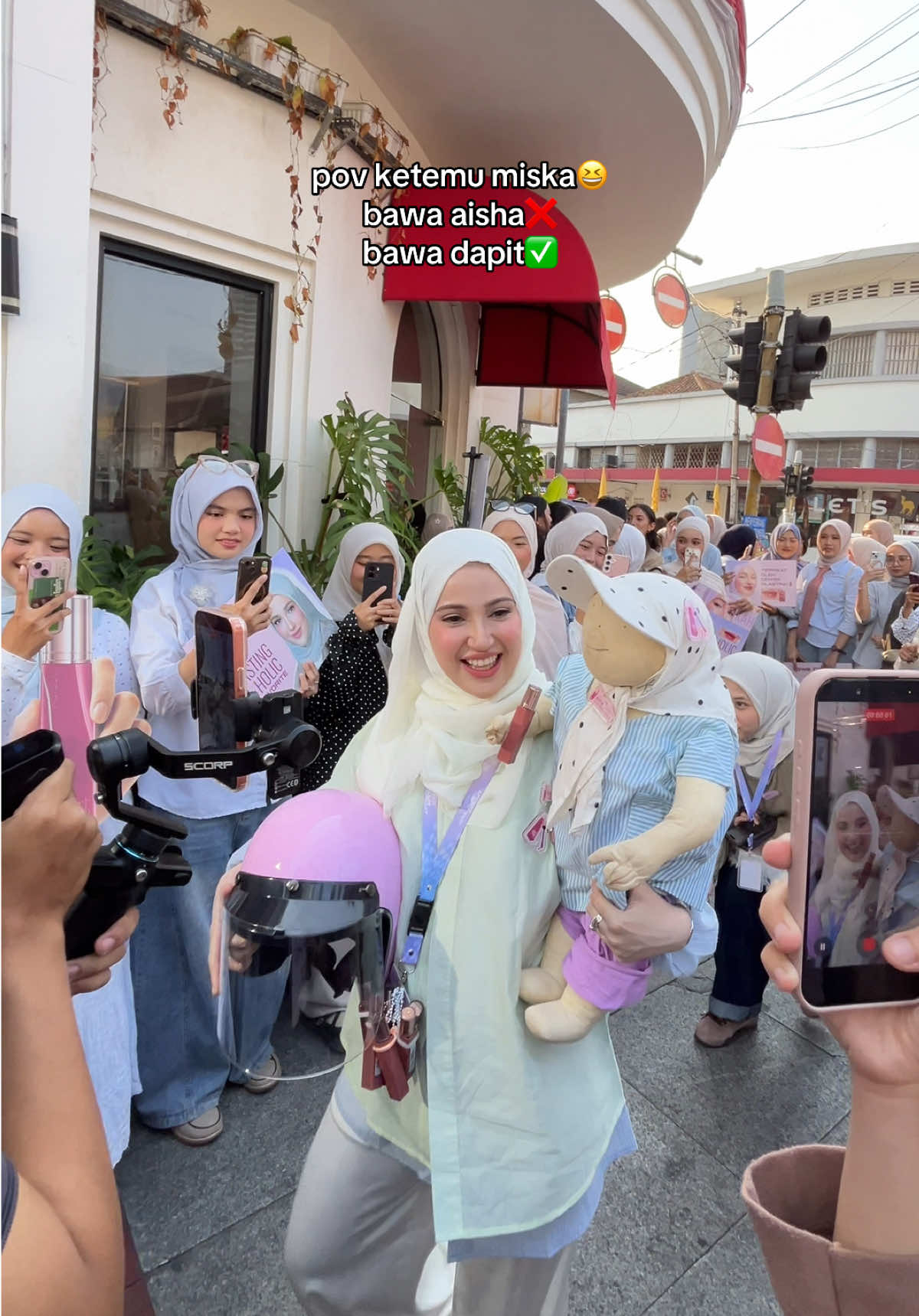 Wardah Colour Circuit creator content by nmgya